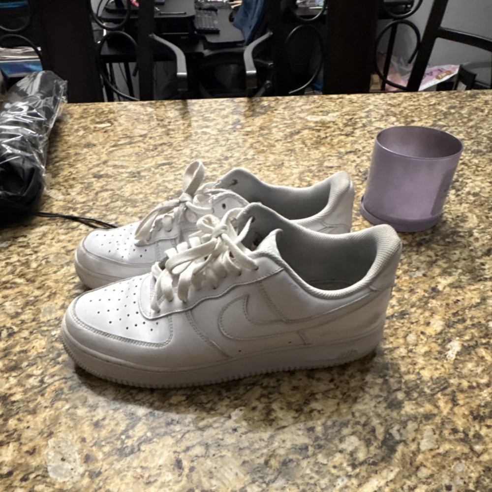 Nike Air Force 1 Low White Leather Lace Up Men's Athletic Sneakers