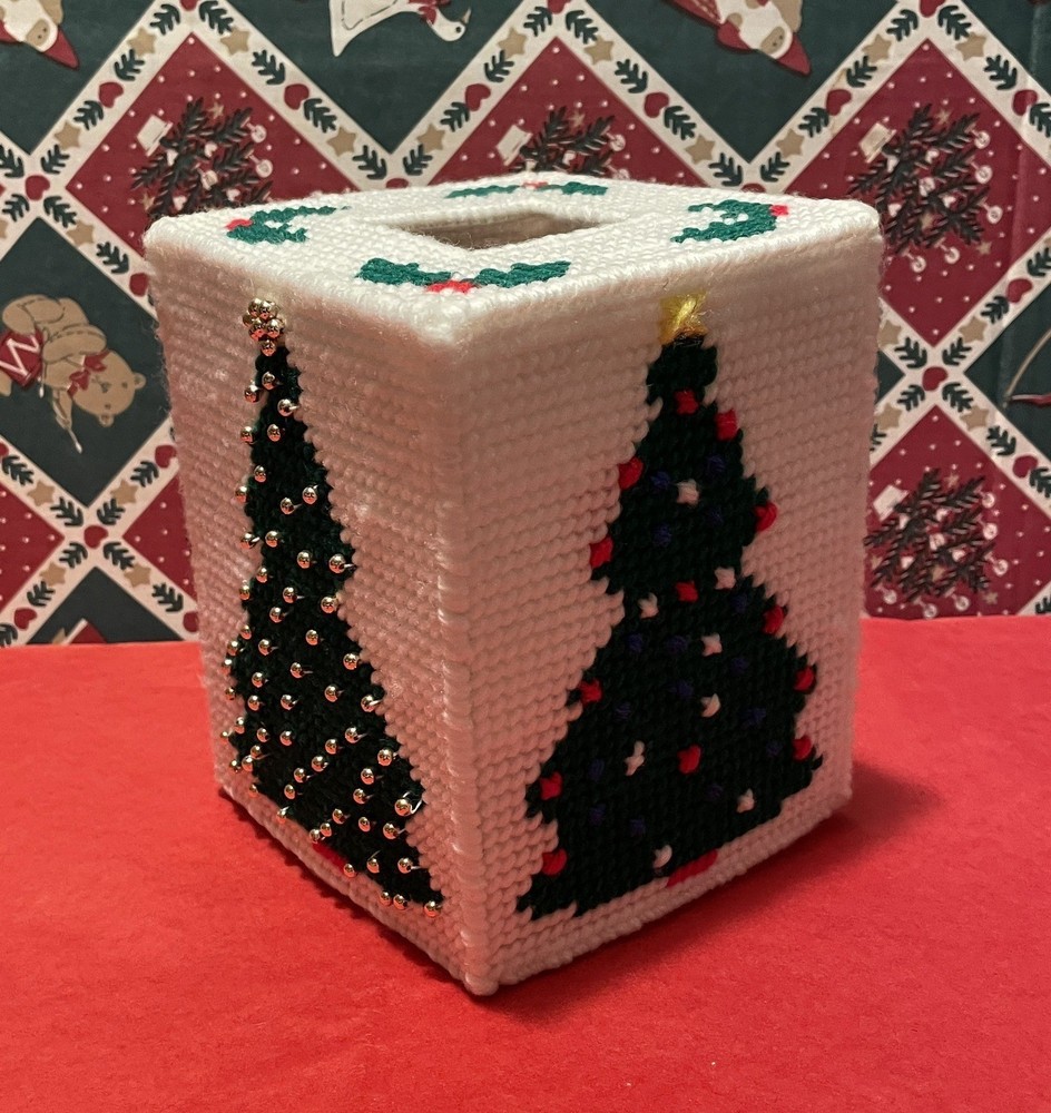 Christmas Tree Plastic Canvas Tissue Box Cover READ Vintage Holiday Decor