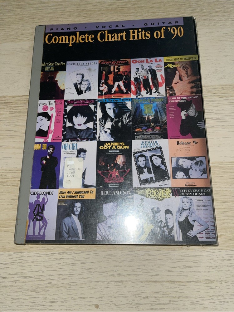 Complete Chart Hits Of ‘90 Piano Vocal Guitar Hal Leonard Publishing Corporation