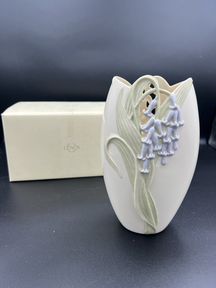 Vintage Lenox Vase Blue Bells Floral Blossoms Collection Flowers