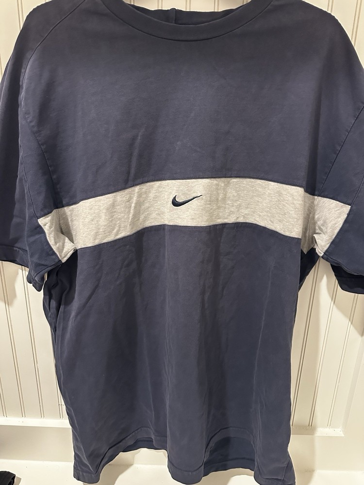 Y2K Nike T Shirt Center Swoosh 00s Size XL