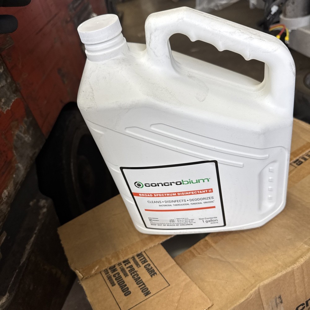 Concrobium Broad Spectrum Disinfectant Cleaner & Deodorizer 1 Gallon