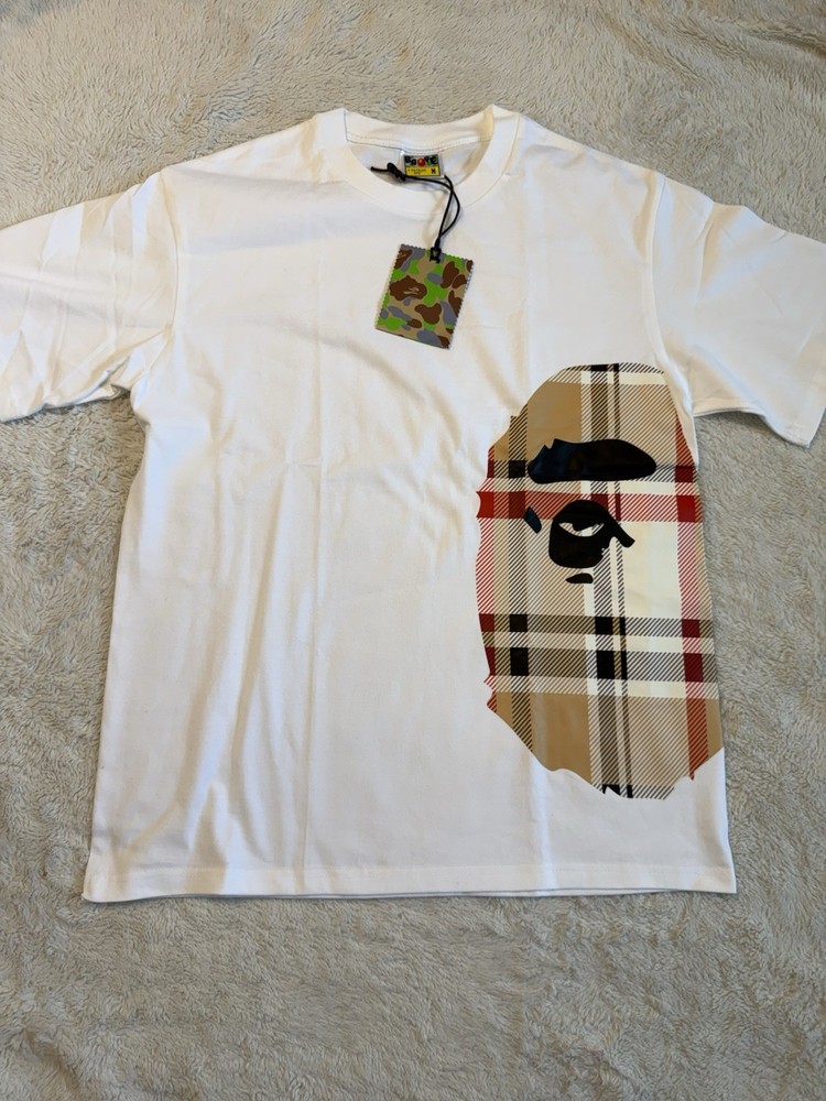 A Bathing Ape Men's White Logo Graphic Crew Neck Short Sleeve T-Shirt Size M