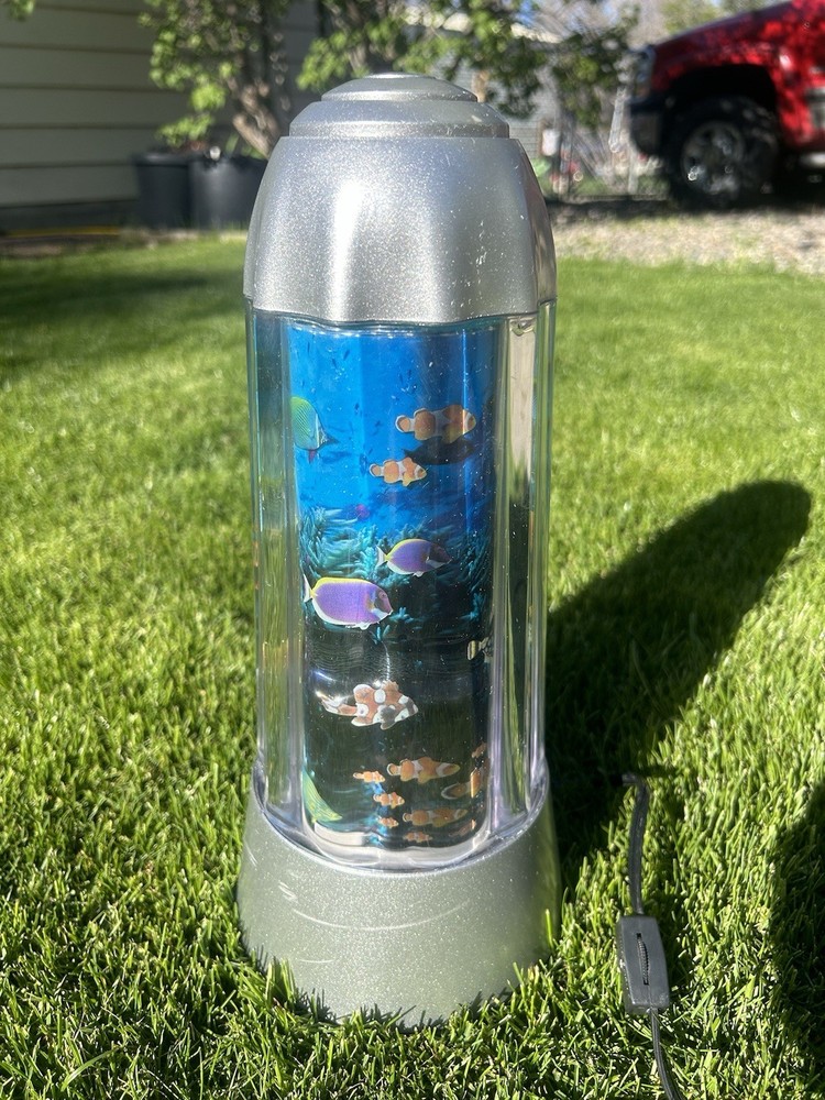 Tanaka 1994 Vintage Rabbit Fish Aquarium Lamp Ocean Revolving Motion Night Light