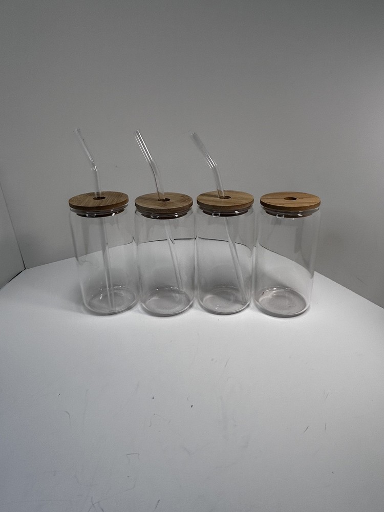 4 Clear Glass Iced Tea Jars with Bamboo Lids & 3 Straws