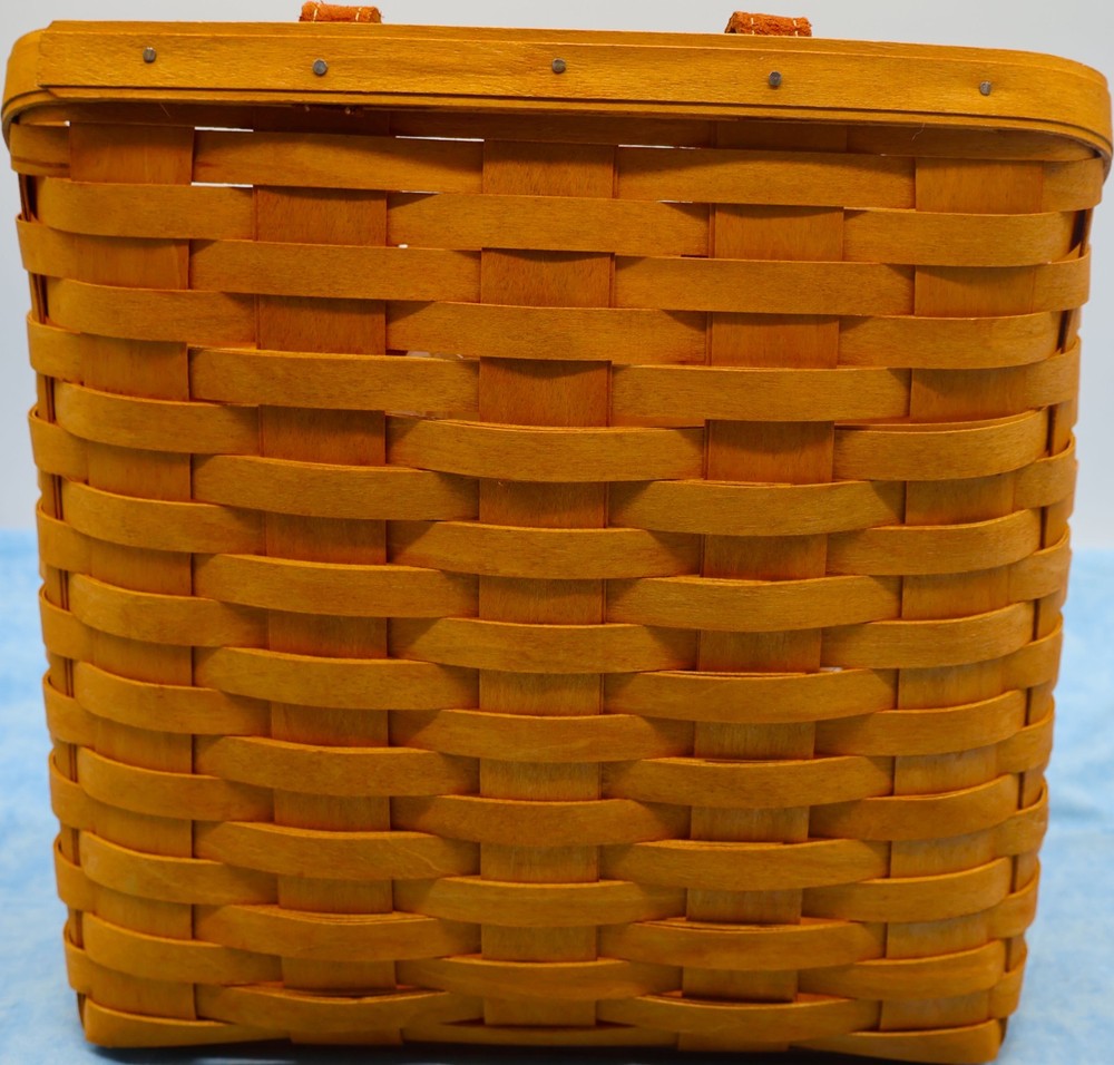 Longaberger 2005 Medium Wall Pocket Basket w/ Protector Leather Strap 10165