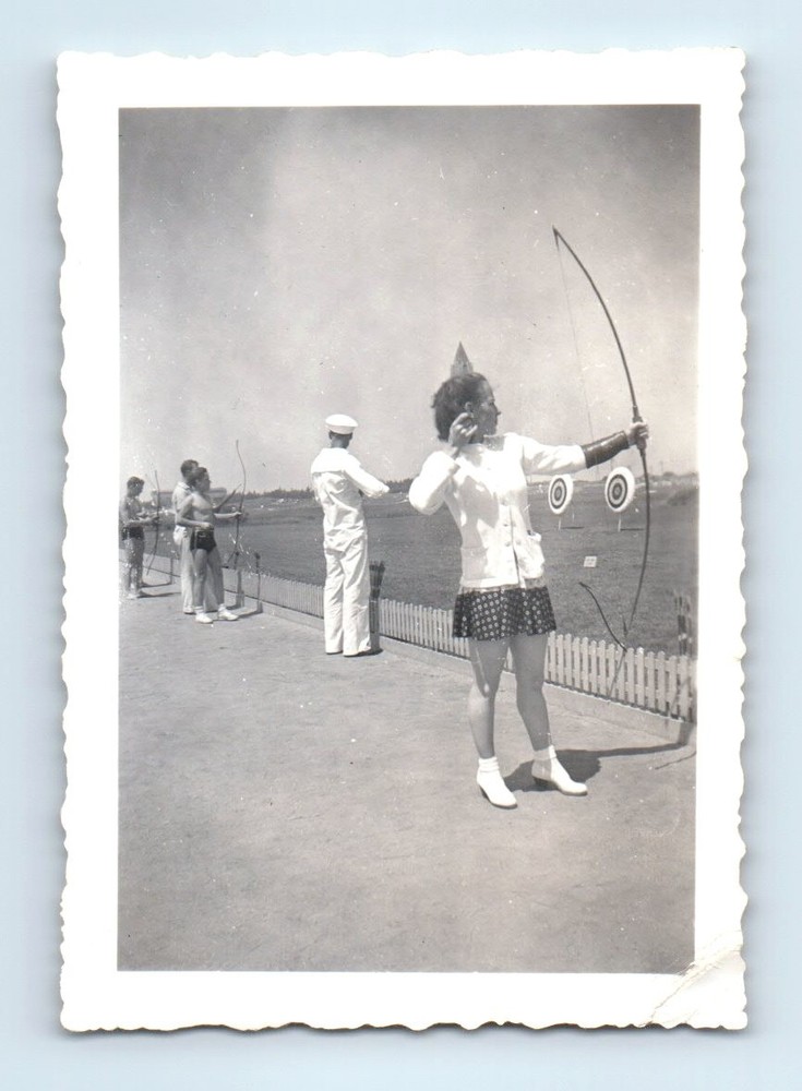 Old Vintage Photo NAVY SAILOR MAN LEGGY WOMAN BOW AND ARROW ARCHERY FIELD