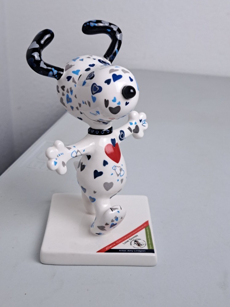 Flawed Westland Peanuts LOVE SNOOPY Figurine with Hearts #8392