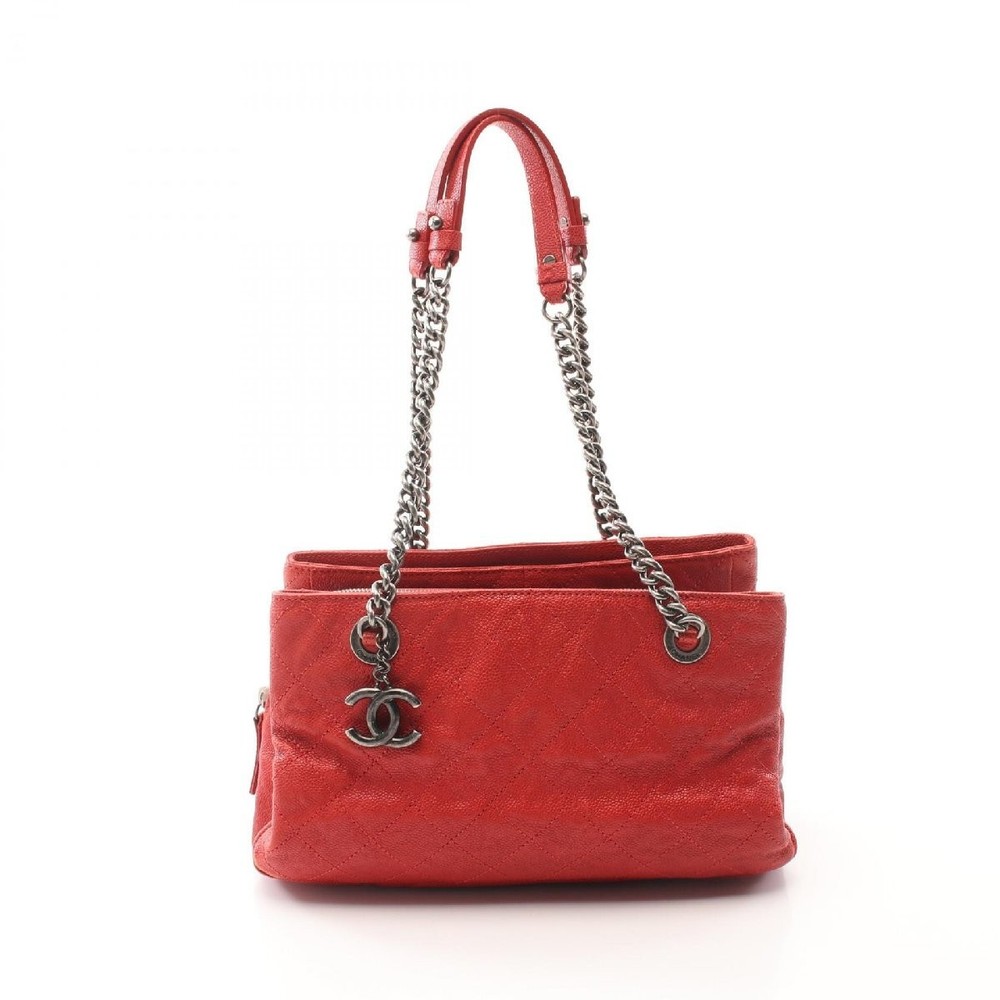 Chanel Matelasse grained calfskin tote bag in black 308247