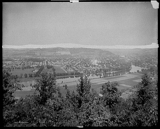 Photo:Binghamton New York 1900s Cityscape Panorama Hills