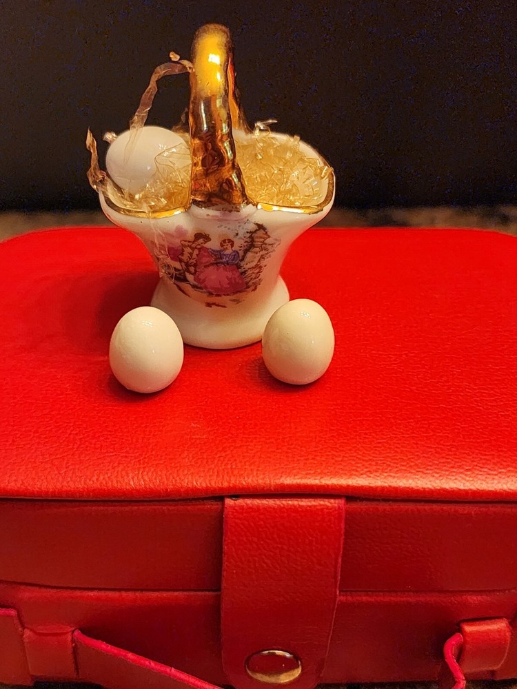 Vintage Fragonard Porcelain Mini Basket with Gold Handle and Courting Couple Design