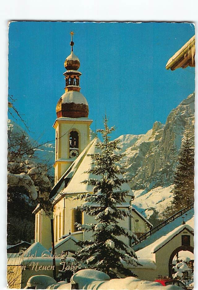 Postcard Viel Glück im Neuen Jahr with Church Village/Town Snow Holiday Scenery