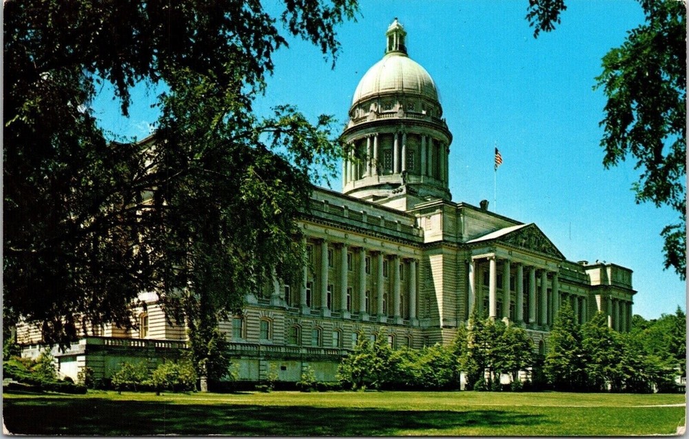 Side View Frankfort Kentucky State Capitol Building Landmark Postcard Note WOB