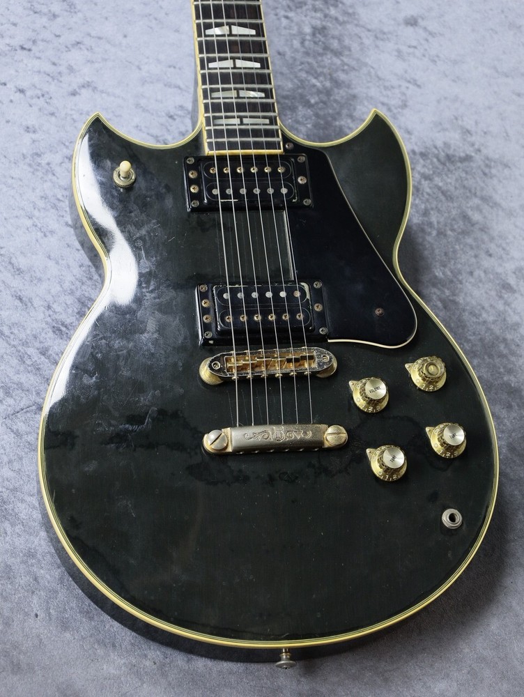 YAMAHA SG 1000BLK Electric Guitar 1982 Model with Classic Black Finish