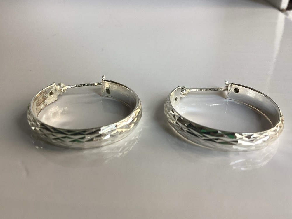 Sterling Silver Hoop Earrings 1” Round Marked 925 Vintage 0.124oz Nice Condition
