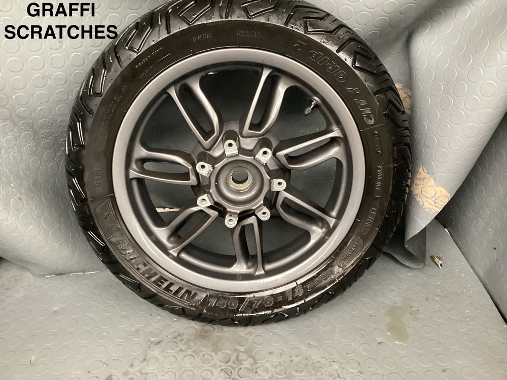 REAR WHEEL RIM PIAGGIO BEVERLY 300 HPE 2021 2023