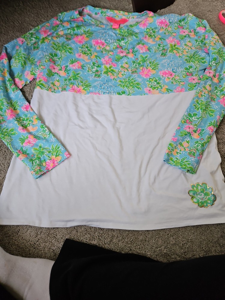 Disney Lilly Pulitzer Shirt Womens Large Multicolor Finn Top Floral Mickey Mouse