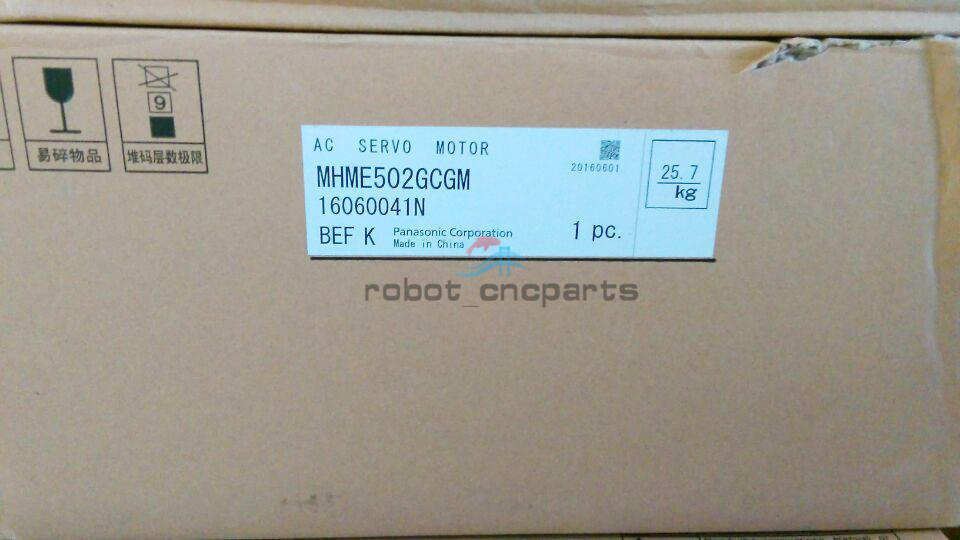 1Pcs New Panasonic Ac Servo Motor Mhme502Gcgm
