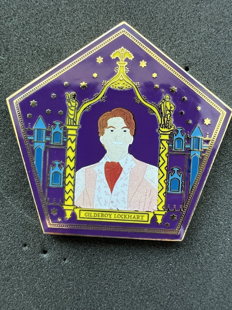Harry Potter FANTASY Pin Chocolate Frog Card Gilderoy Lockhart - Oddment & Tweak
