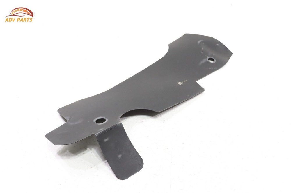 2020-2021 GMC Acadia Left Side Wiper Upper Cover Shield OEM-image
