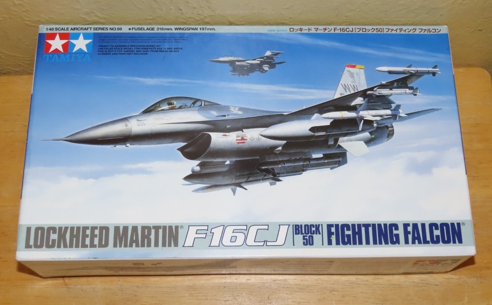 Tamiya F16CJ Block 50 Fighting Falcon 1/48 Model Kit 61098