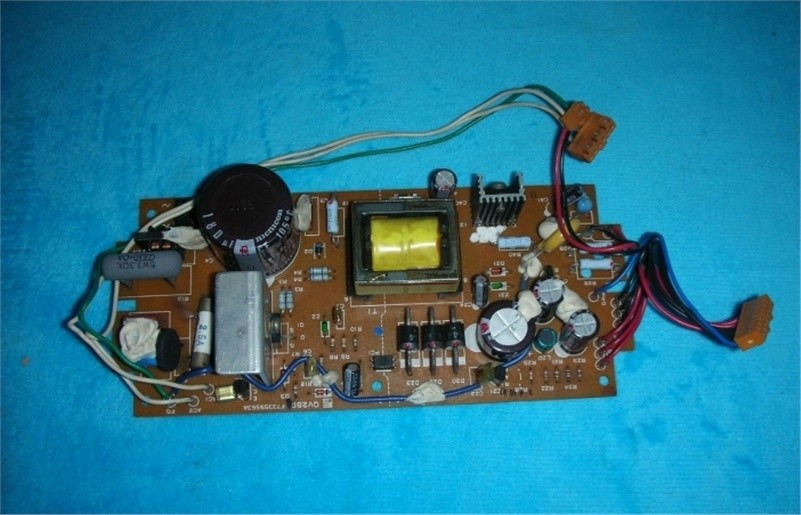 1Pc Used Fuji Plc Power Supply Board QV28D tc