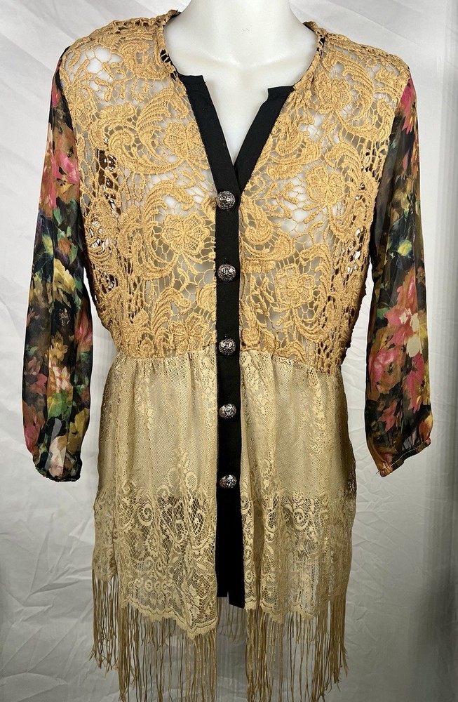 Gimmicks by BKE Mixed Media Crochet Lace 3/4  Sleeves.