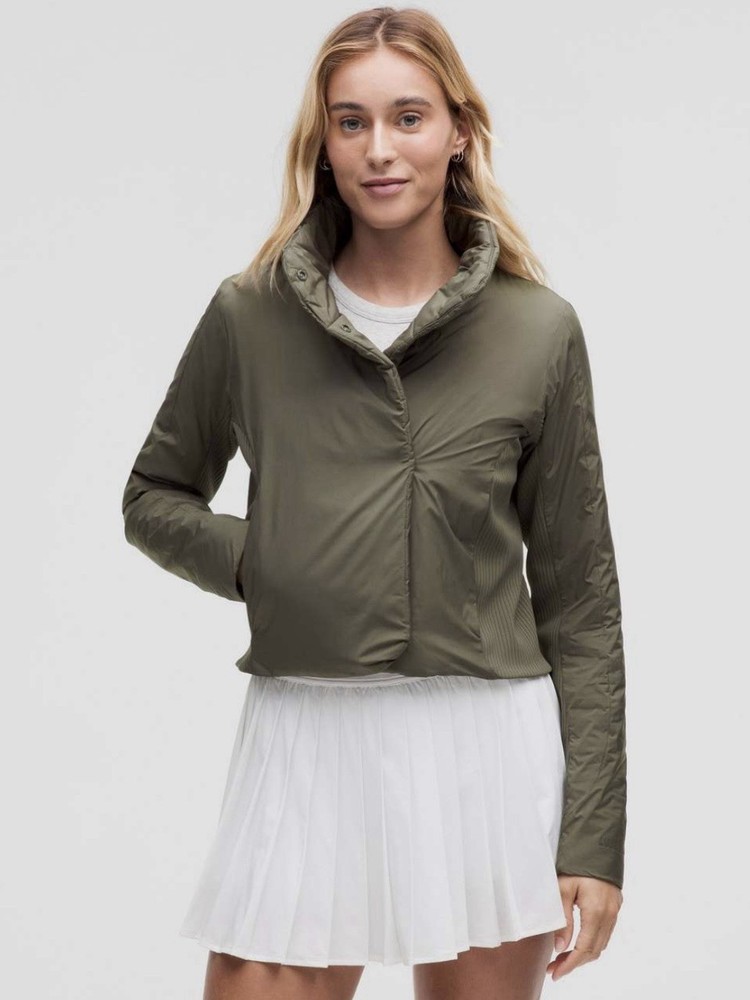 Lululemon Cropped Sleek City Jacket in Army Green Size 10