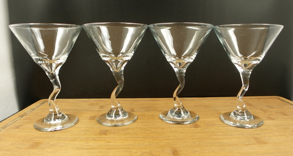 Libbey Clear Z Zig Zag Stem Martini Glasses 6.5 Inch Set of 4
