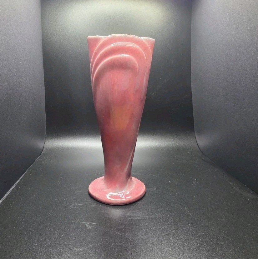 KTK Pottery Vase Knowles Taylor Knowles Art Deco Pink Vase #506 California