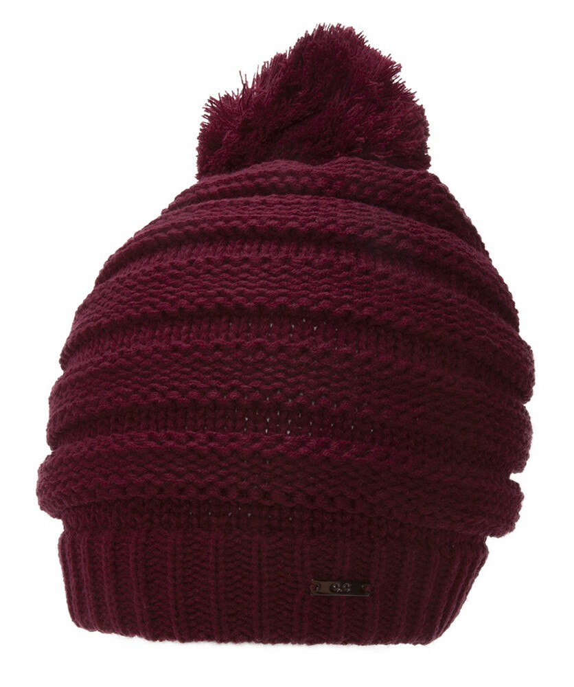 Thick Knitted Beanie w/ Pom