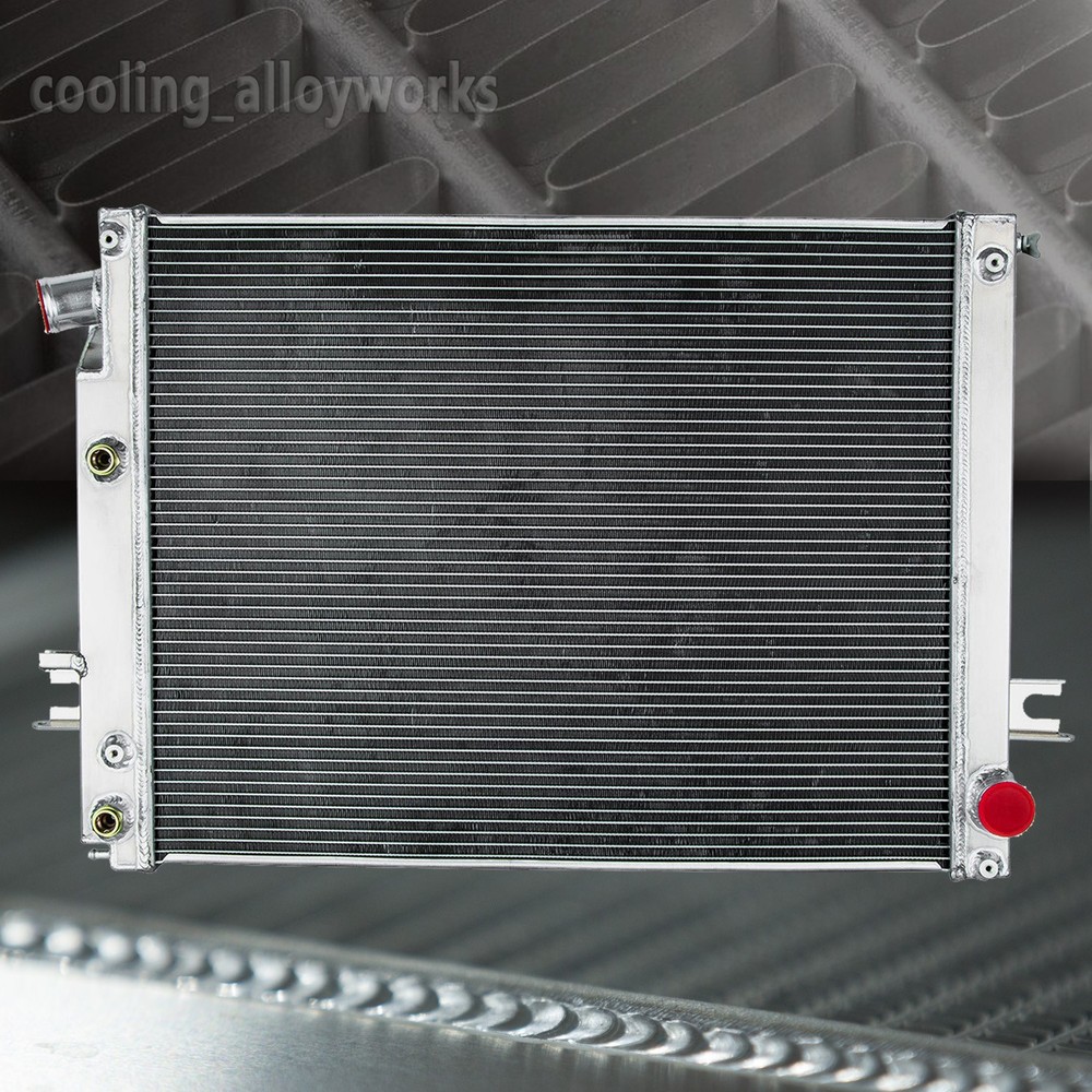 4 Row Aluminum Radiator Fit 2013-18 2015 2016 Ram 2500 3500 4500 6.7L L6 Diesel