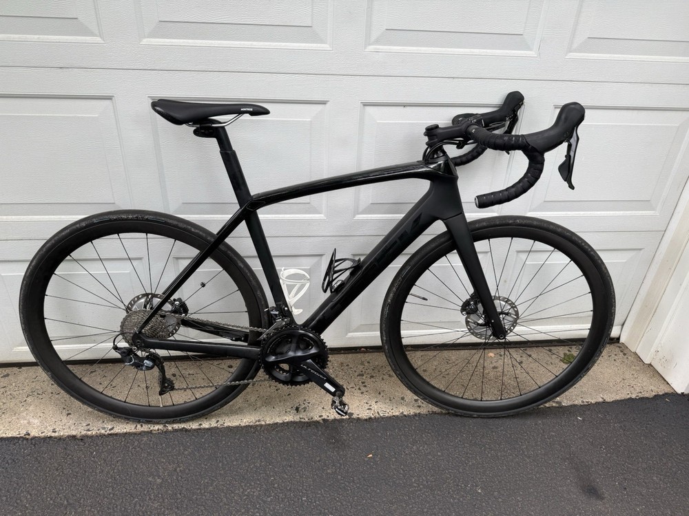 2022 Trek Domaine SL6 Full Carbon- 54cm- Ultegra 11 Sp Carbon Wheels - Nice!!!!!