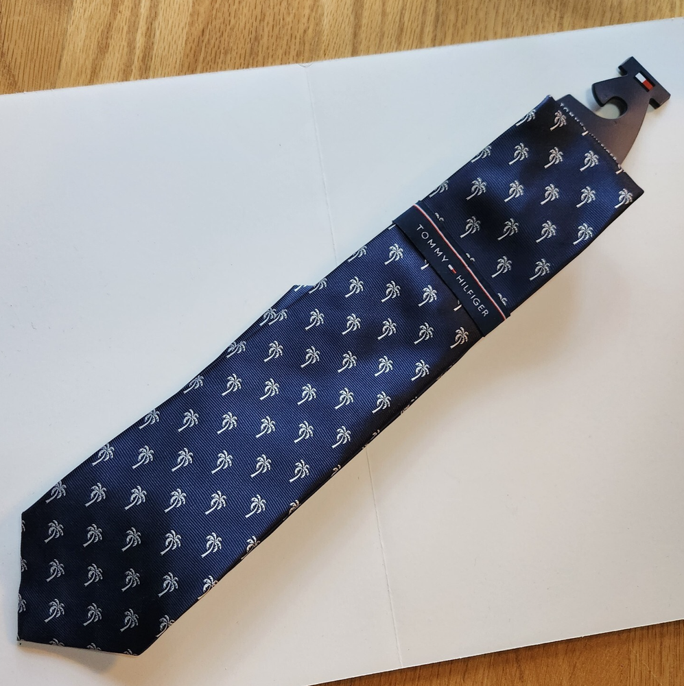 Tommy Hilfiger Men's Blue and Gray Palm Tree Polyester Tie - Brand New