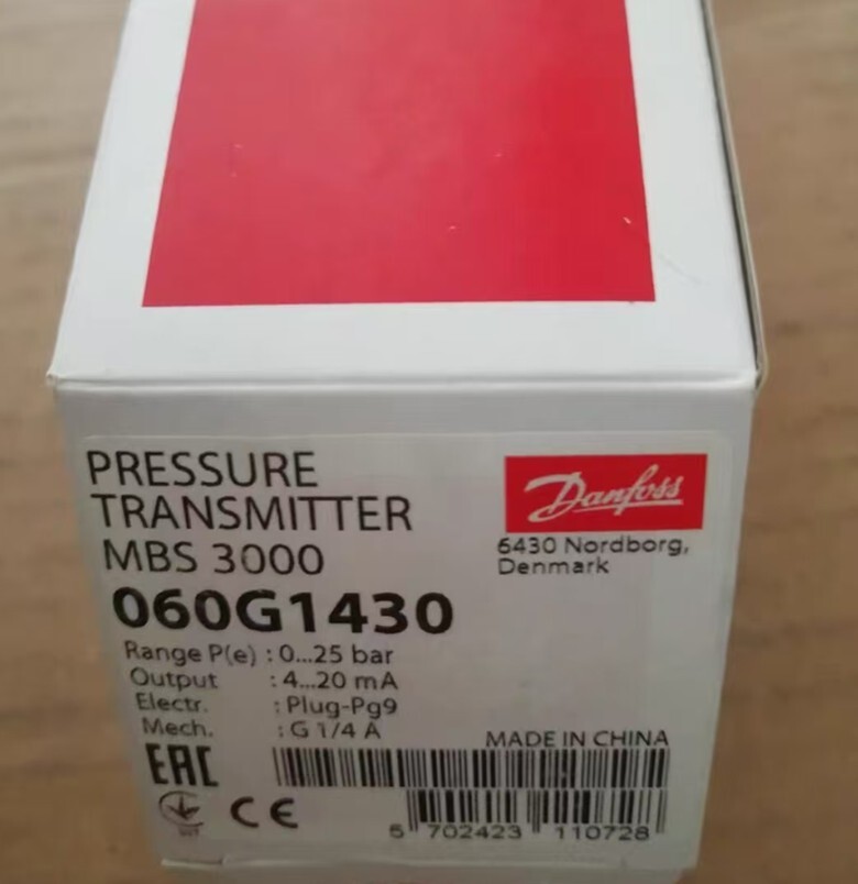 1PCS Danfoss  MBS3000 060G1430 pressure sensor