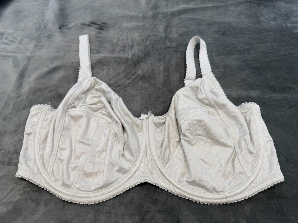 Pour Moi Sirens Bra Underwired Padded Soft Touch Full Cup Bra Size 40GG White