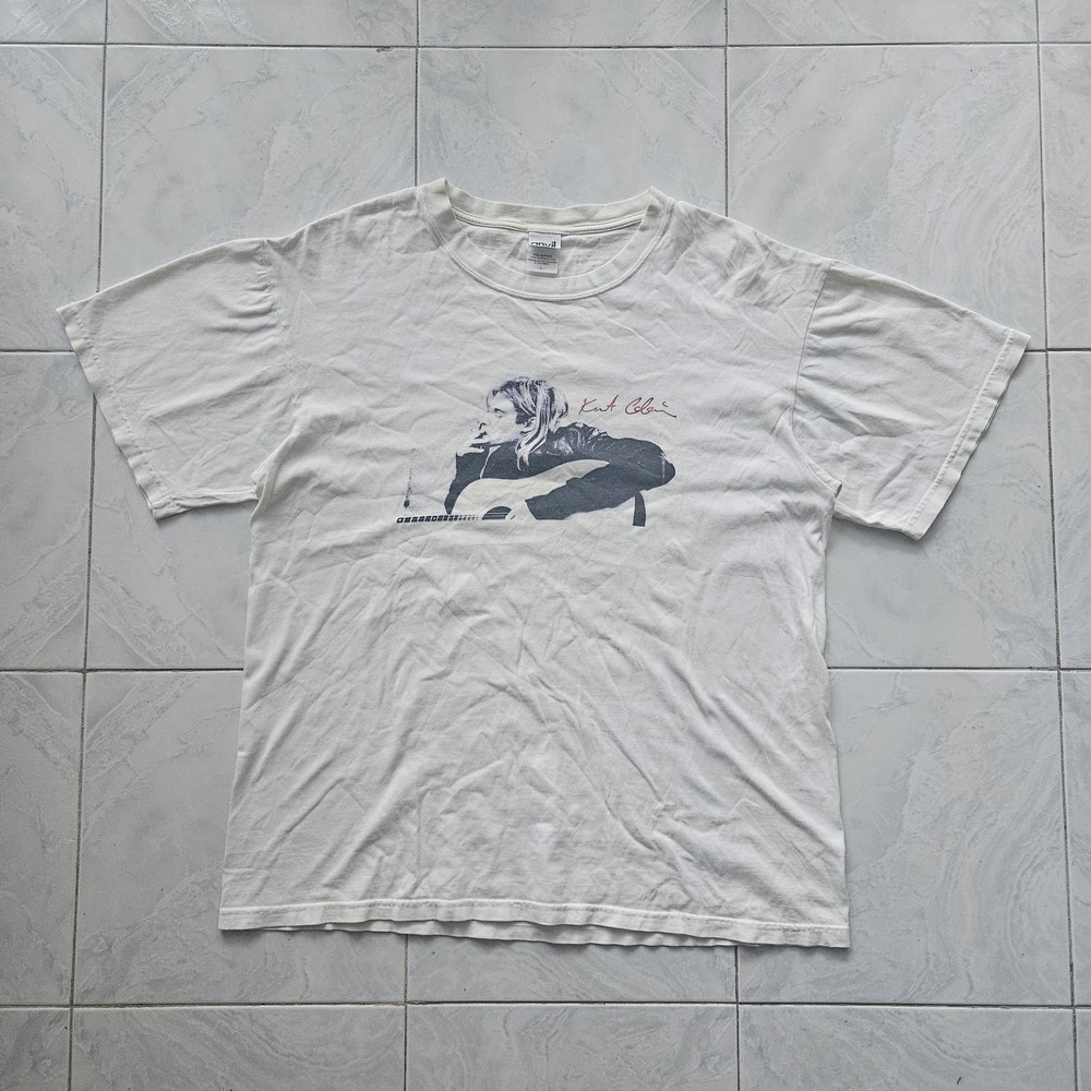 Vintage Anvil Kurt Cobain Nirvana 2003 Left Handed Jaguar T-shirt L