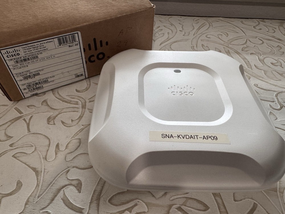 Cisco Aironet 3702i (AIR-CAP3702I-A-K9) 1300Mbps Wireless Access Point - White