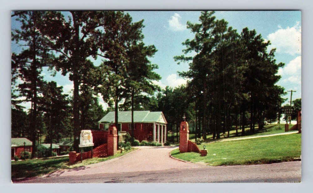 Atlanta GA-Georgia, Colonial Motor Lodge, Advertisement, Vintage Postcard