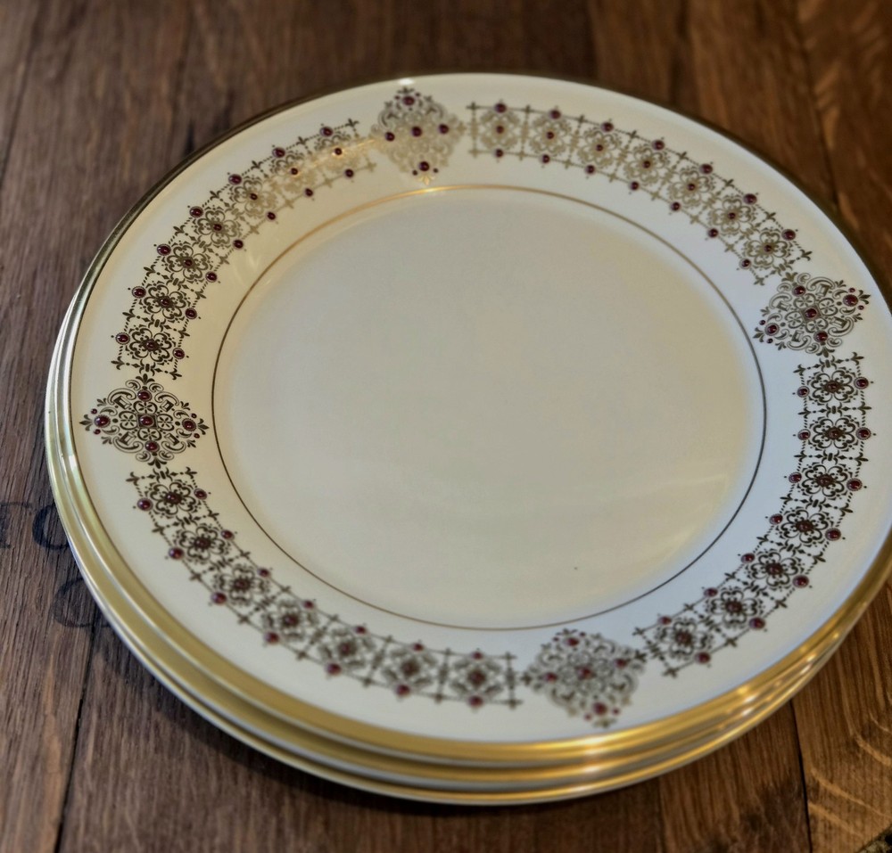 4 Lenox Dimension Collection Eternal Christmas Accent Luncheon Plates 9 3/8 New-image