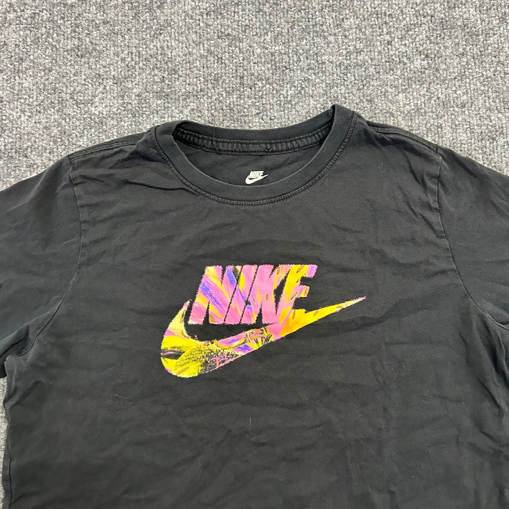 Nike T-Shirt Boys Size XL Black Short Sleeve Abstract Graphic Swoosh Logo Tee-image
