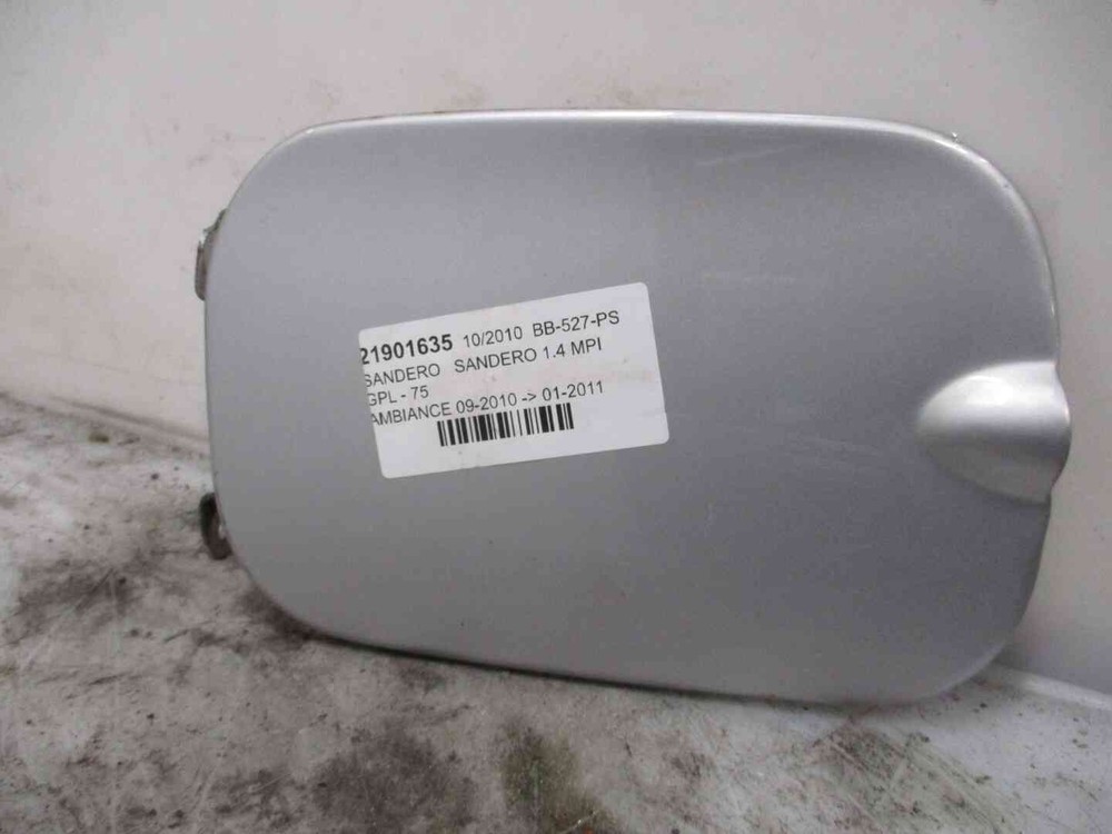 Dacia Sandero I 788306894R Fuel Hatch Flap