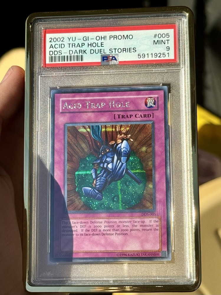 Acid Trap Hole DDS-005 YuGiOh Dark Duel Stories Promo Unlimited Edition-image