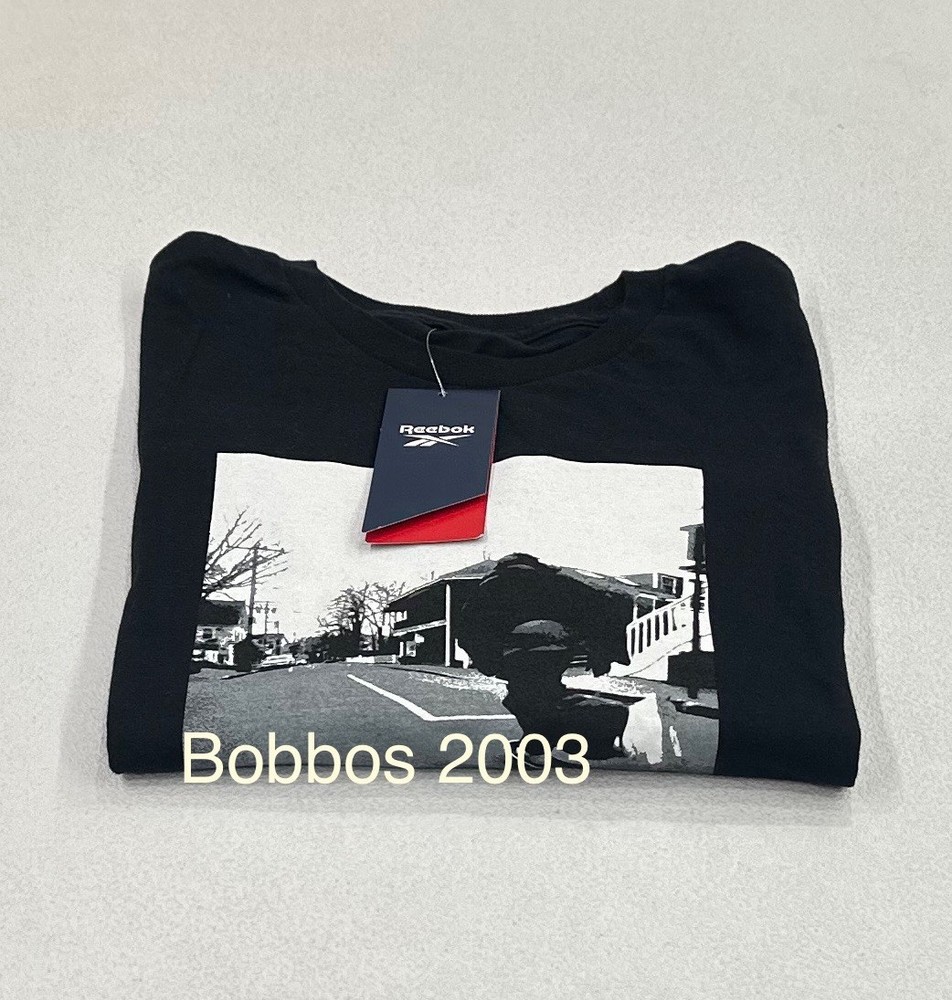 Reebok Men's Regular Fit Short Sleeve Graphic T-Shirt, Black, Size S