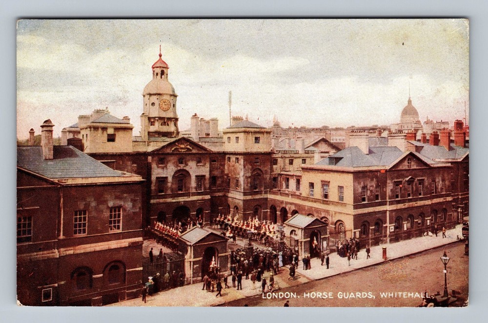 United Kingdom- London Whitehall Horse Guards Souvenir Vintage c1970 Postcard