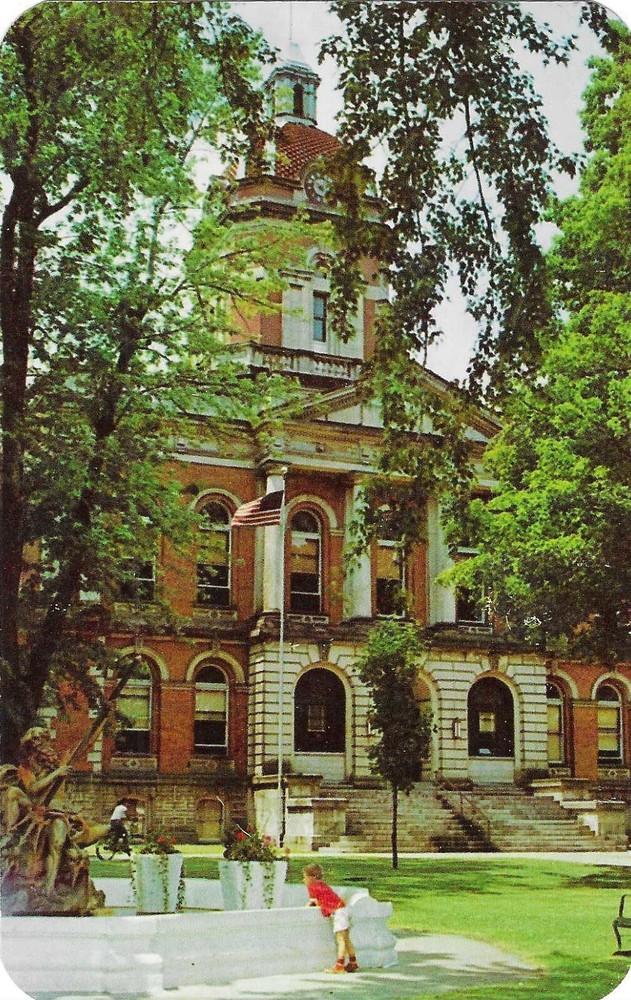 Vintage Indiana Chrome Postcard Goshen Elkhart County Court House
