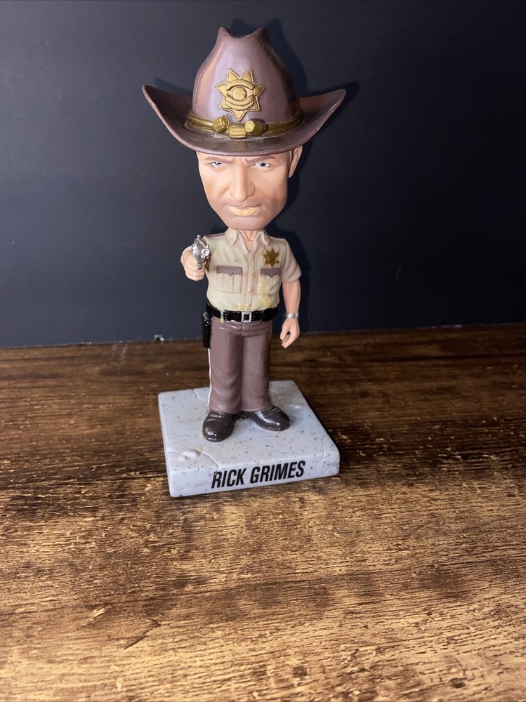 Funko AMC TV The Walking Dead Rick Grimes Wacky Wobbler Bobblehead
