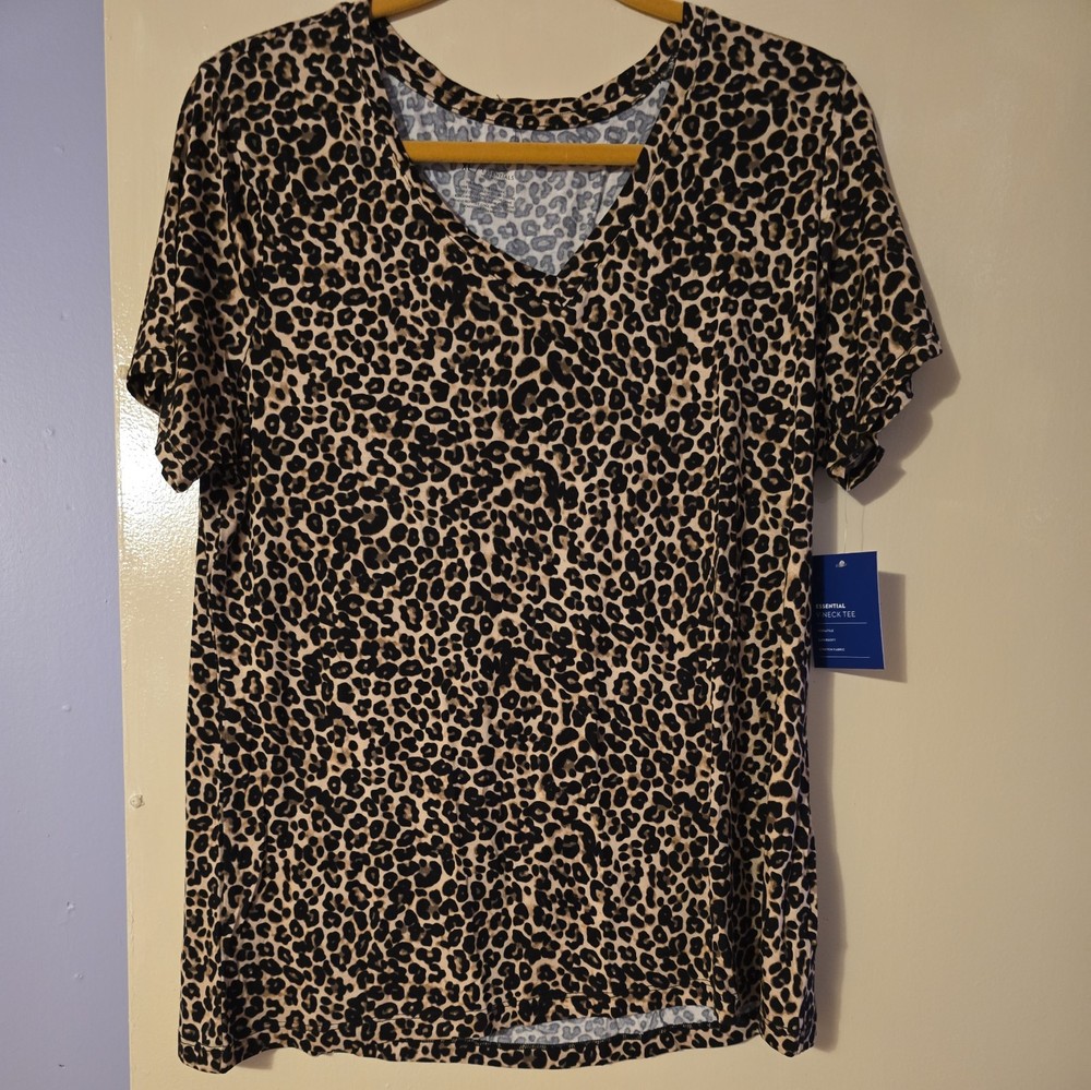 Women's APT 9 V Neck Tan Black Leopard Print Top Basic T Shirt Tee Size XL