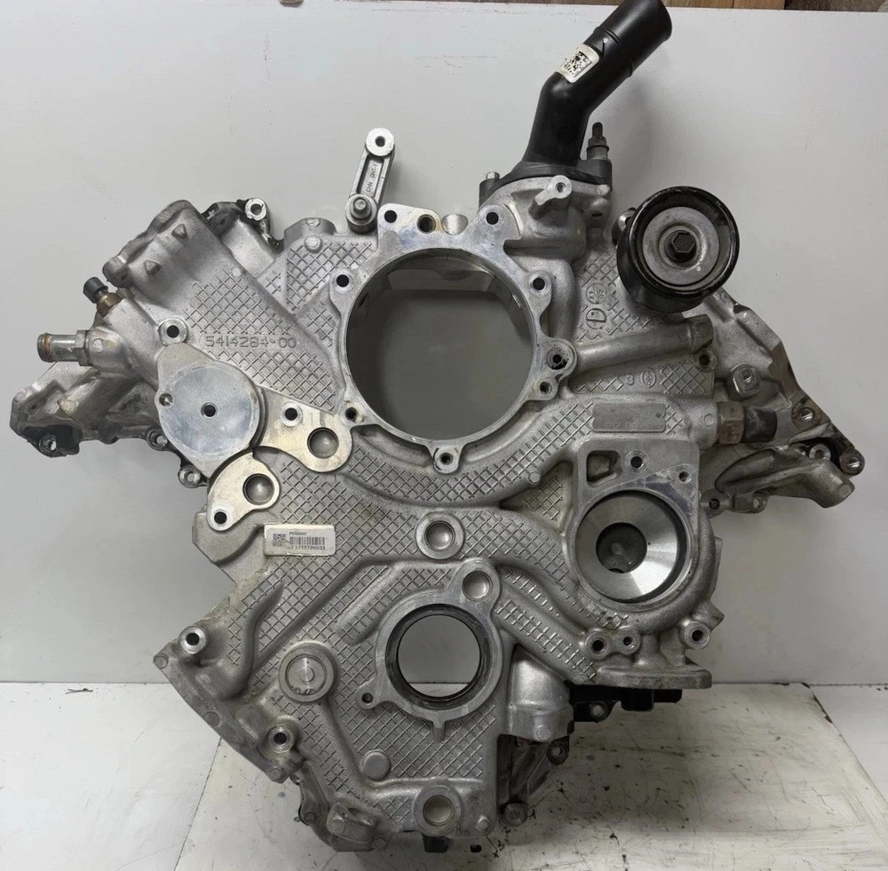 2016-2019 Nissan Titan 5.0L Diesel Front Timing Cover 13500-EZ40C OEM 3727