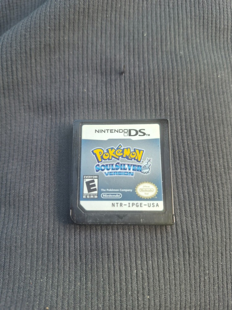Pokemon Soul Silver Nintendo DS authentic tested and working game only